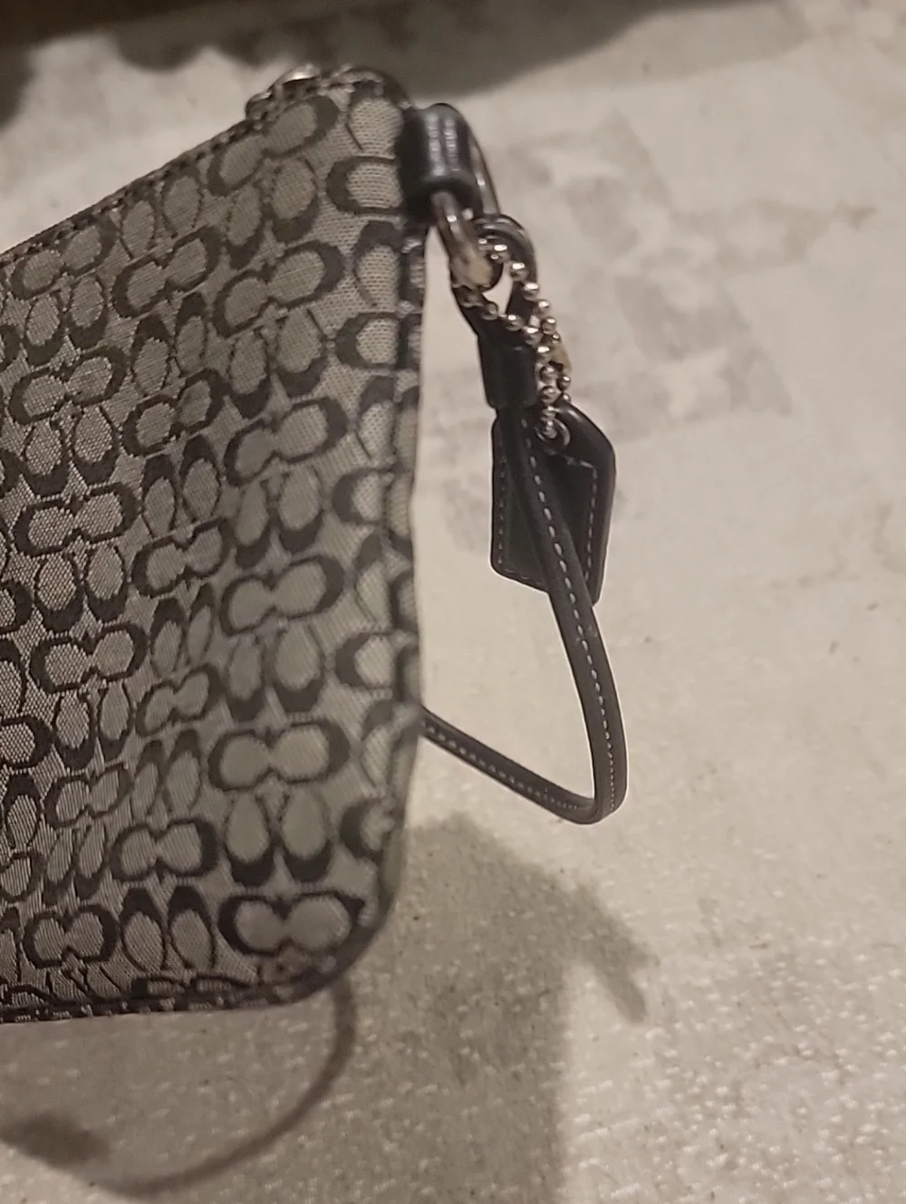 Coach Vintage Soho Signature Black And Gray Wristlet